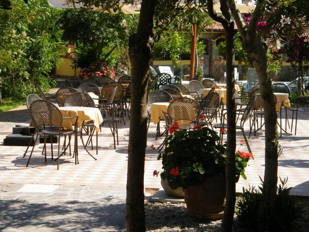 Hotel Villaggio Tabu